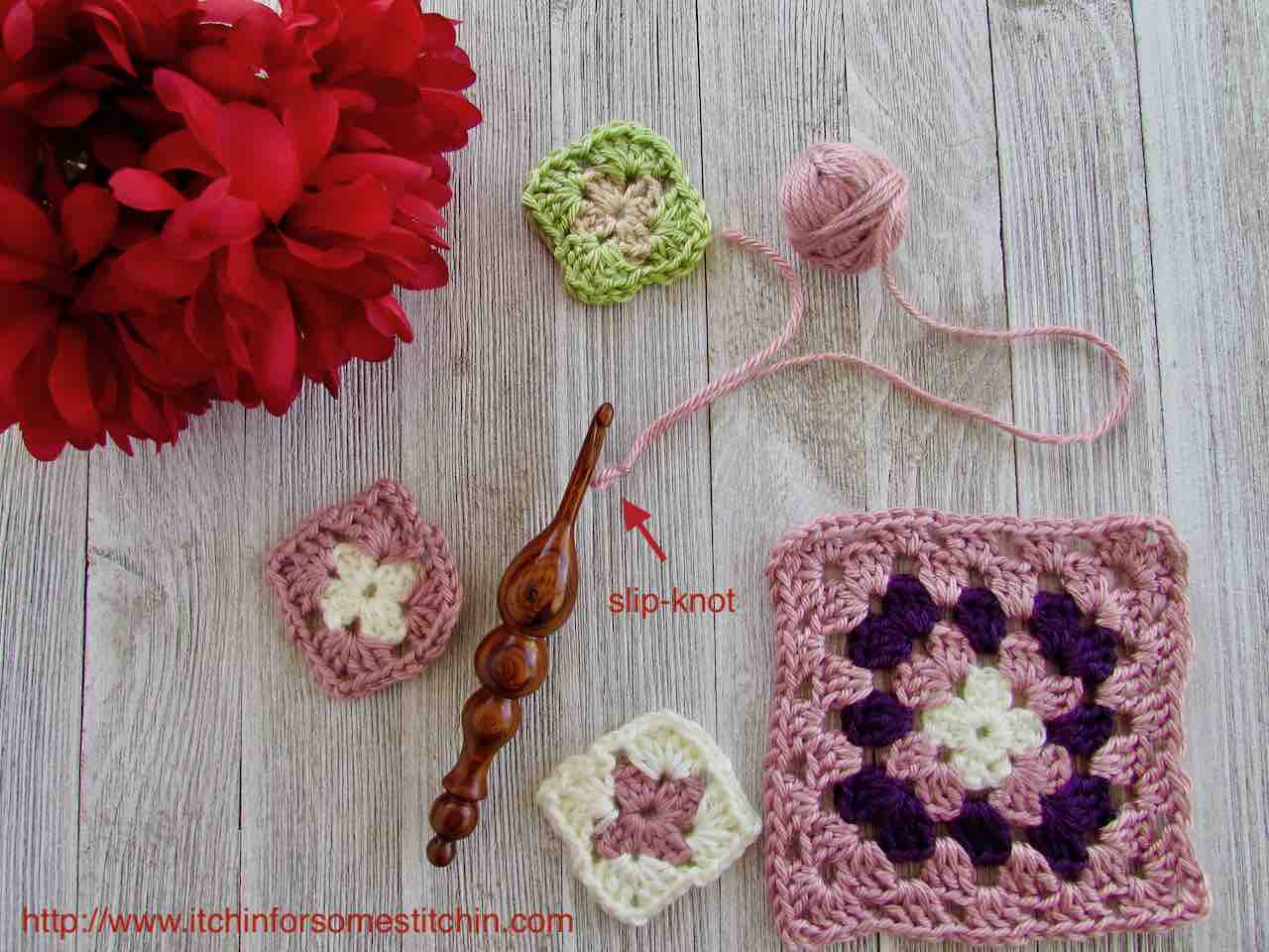 How to Crochet Granny Squares_Make a slip-knot by www.itchinforsomestitchin.com