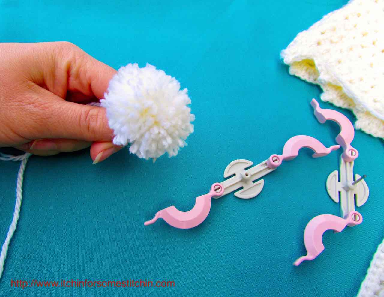 How to Use a Pom Pom Maker Photo and Video Tutorial - Kickin Crochet