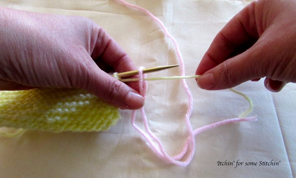 How to Join a New Skein of Yarn: 3 Methods