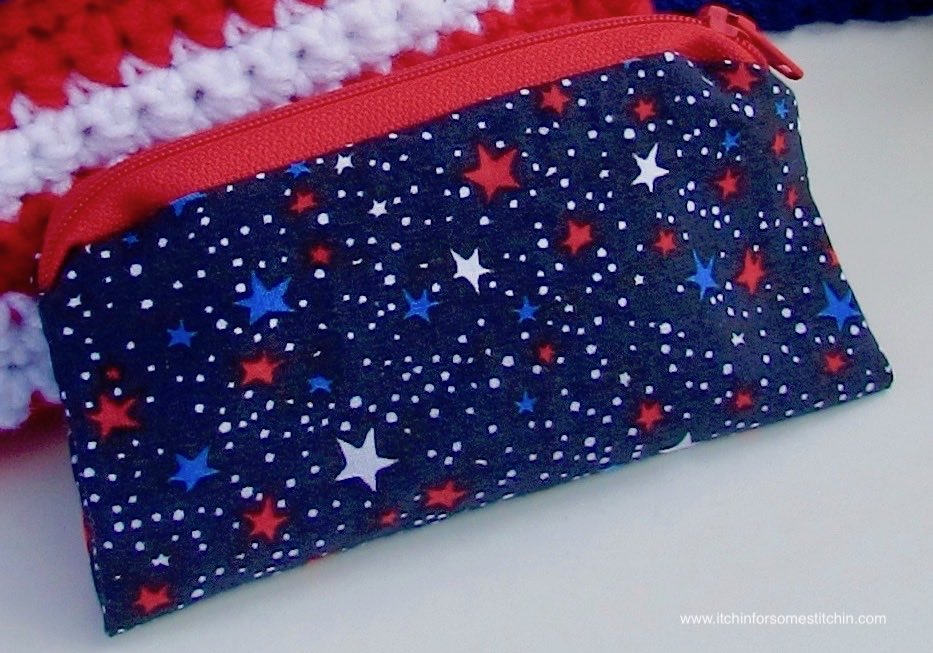 Red, White, and Blue Zipper Pouch and Crochet 4th of July Purse by www.itchinforsomestitchin.com