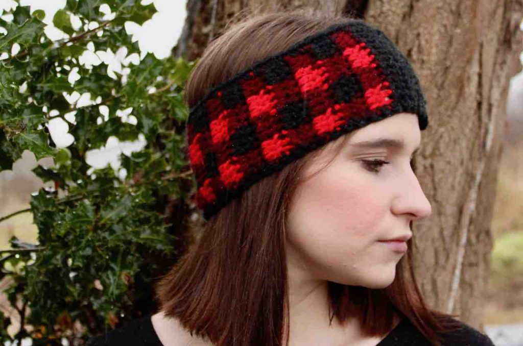 Simply Chic Plaid Ear Warmer by www.itchinforsomestitchin.com
