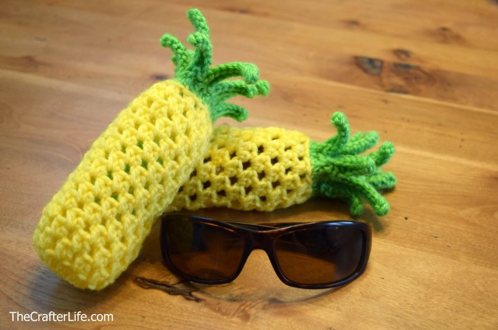 Pineapple Drawstring Sunglass Bag by The Crafter Life shared on www.itchinforsomestitchin.com