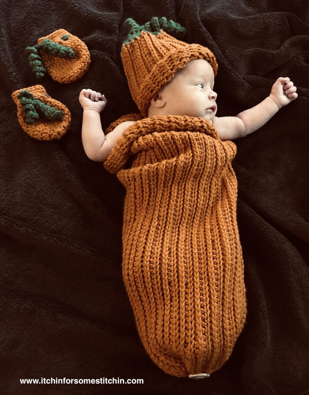 Crochet pumpkin sleep sack, mitts, and hat for baby patterns by www.itchinforsomestitchin.com